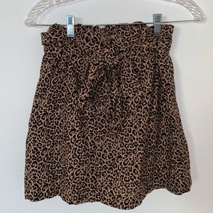 American Eagle Cheetah/Leopard Paperbag Skirt Size Small